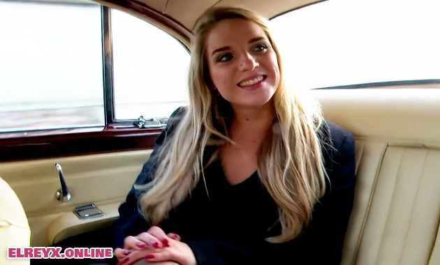 Jacquie Et Michel TV - Sophie - Trois mec