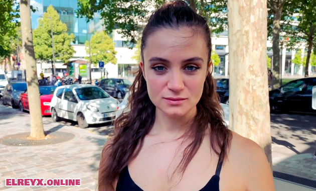 Jacquie Et Michel TV - Claire, 22 Years O