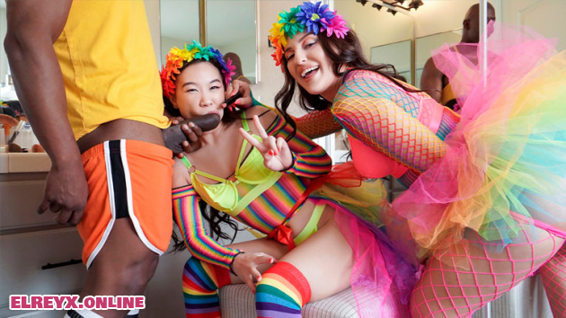 Free Use Fantasy - Kimmy Kim And Aubree V